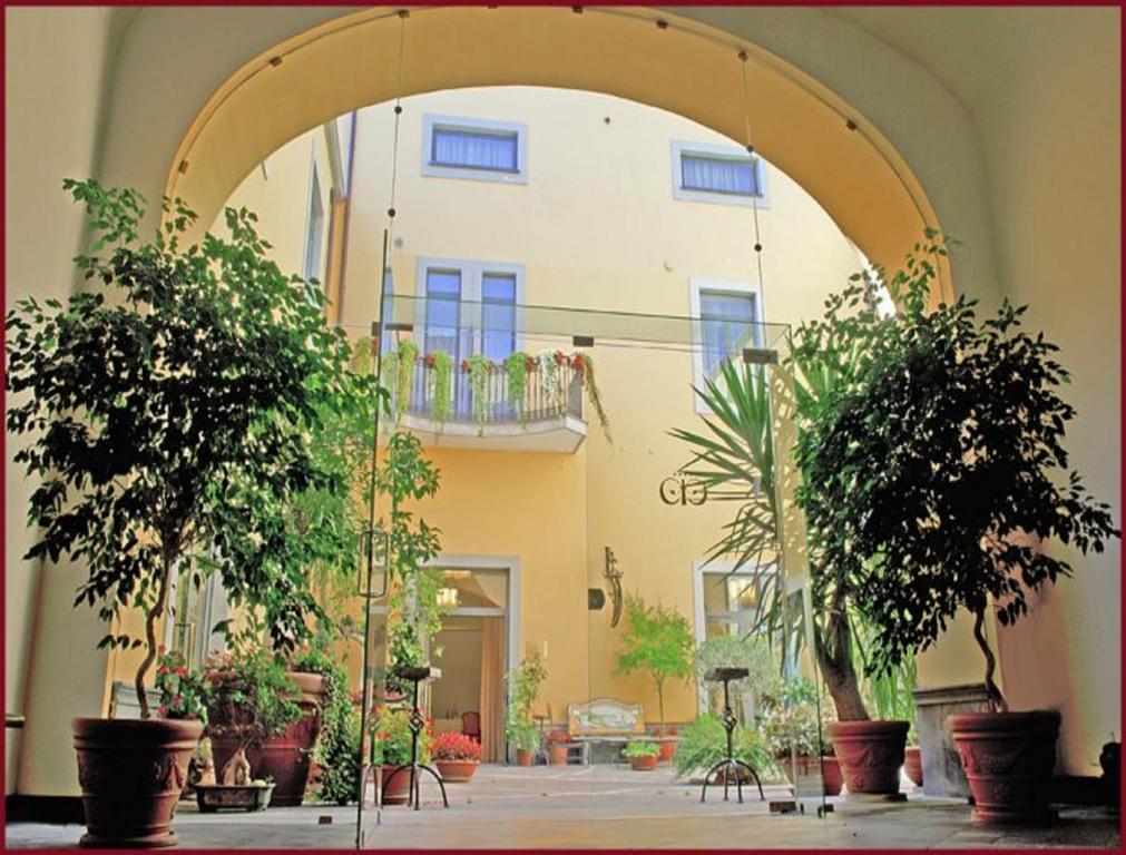 Le Cheminee Business Hotel Napoli Экстерьер фото