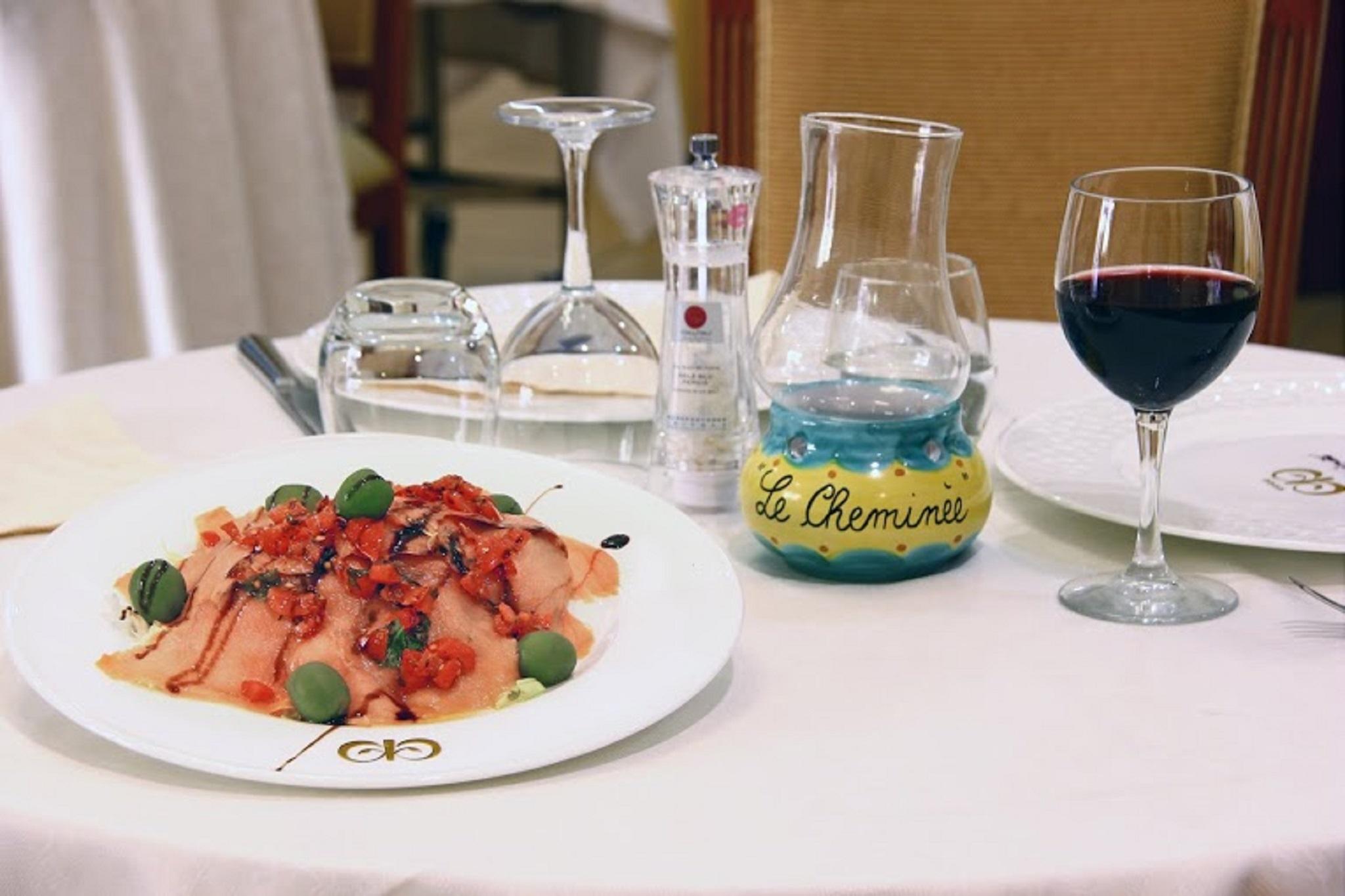 Le Cheminee Business Hotel Napoli Экстерьер фото