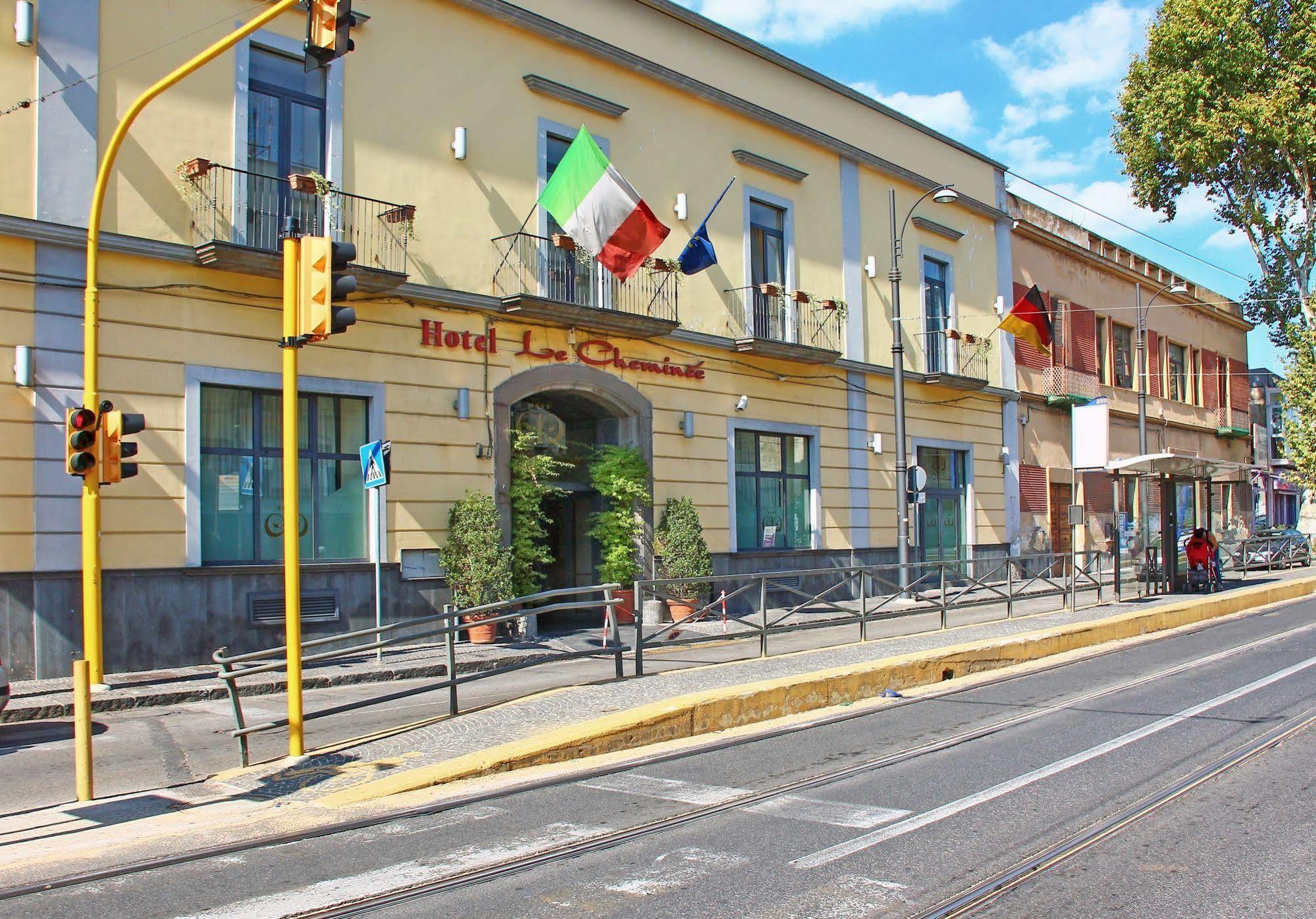 Le Cheminee Business Hotel Napoli Экстерьер фото